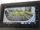バックカメラで駐車も安心。死角を減らして、安全にサポート。初めての場所でもスムーズに、あなたの運転をもっと快適にしてくれます!