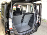 リアシートがあっても、しっかり荷物を積む事ができます。