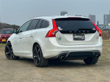 V60 T6 AWD Rデザイン4WD 本革シート
