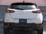 CX-3が本来持っている先鋭さを研ぎ澄ませながら、より魂動デザインを深化。上質さを磨き上げ、クオリティを追求したデザインを実現しました。