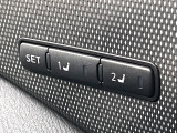 【メモリー機能付きパワーシート】ドライバーごとに設定したシート位置を記憶して、ボタン一つで切り替えできる便利な機能!運転する方が複数名いらっしゃるご家庭におすすめです♪