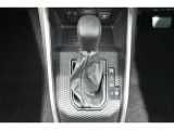 ミッションはCVTを搭載しておりますのでシームレスな加速と低燃費を体験できます。
