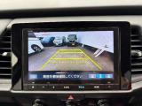 バックでの駐車が苦手な方や運転にあまり自信のない方でも後方の視界をしっかりサポート。安心して車庫入れが出来るバックカメラを装備しています!