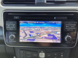 メーカーオプションのナビ TVが装備されています。