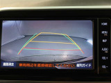 バックガイドモニターで、後方を確認しながら安心して駐車することができます。運転初心者も熟練者も必須の機能ですよ!