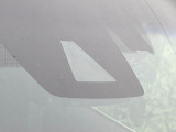 【トヨタセーフティセンス】走行中に前方の車両等を認識し、衝突しそうな時は警報とブレーキで衝突回避と被害軽減をアシスト。より安全にドライブをお楽しみいただけます。