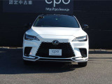 納車前の12品目の部品交換と90項目以上の点検・整備による、レクサス基準をクリアした認定中古車をお届けします。