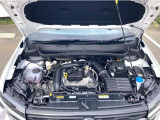 直噴ターボのTSIエンジンは低速トルクが太く、スムースな加速が魅力です。