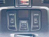 【両側パワースライドドア】スマートキーや運転席のスイッチで後席両側スライドドアの開閉が可能♪電動だから力を入れてドアを開ける必要が無く、小さなお子様でも簡単に開け閉めでき快適です♪