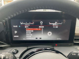 大きく見やすいディスプレイ!運転支援システム等の設定ができます☆