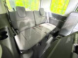 3列目シートはもちろん状態良好☆大人でもゆったりと座って頂けますので、大人数でのお出かけもラクラクです♪ご家族で、気の知れた仲間で、ドライブに行くのが楽しみですね♪