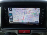 日産純正メモリナビ(MJ322D-W)が装備されております♪