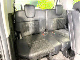 3列目シートはもちろん状態良好☆大人でもゆったりと座って頂けますので、大人数でのお出かけもラクラクです♪ご家族で、気の知れた仲間で、ドライブに行くのが楽しみですね♪
