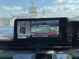 狭い駐車場等での運転を支援するアラウンドビューモニター付☆