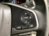 クルーズコントロールを装備しています。高速道路などで一定の速度で走ってくれるので運転が楽ですよ!速度を設定できますので、スピードの出しすぎにも注意できます。