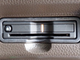 ■【ETC車載器】が装備されています。セットアップをしてお渡しとなり、ETCカードを差し込むだけで高速道路の利用が可能です。