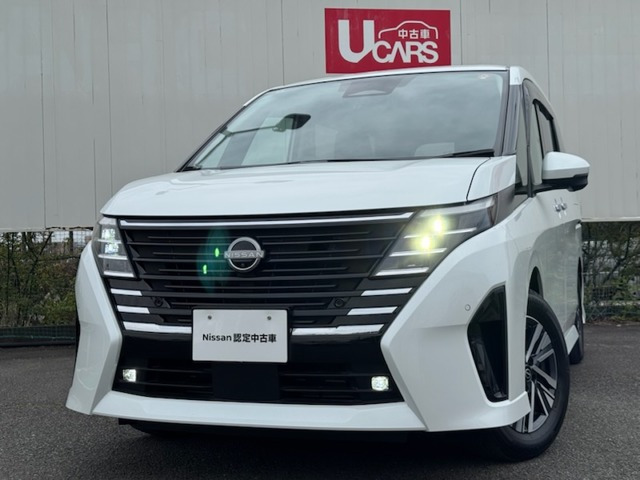 セレナ 1.4 e-POWER ルキシオン 