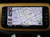 純正9インチメモリーナビ・フルセグテレビ付です。