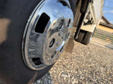 左前のホイール、傷凹みあります。