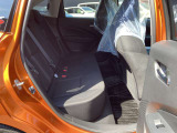 ◆◆◆後部座席も当然、綺麗・清潔に仕上げております。内装の綺麗なお車は気持ちが良いですし、コンディションのいい車が多いです。前のユーザーが丁寧に使っていた証拠です。