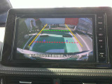 純正9インチメモリ―ナビにはバックカメラが連動しています