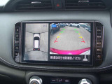 アラウンドビューモニターは車の全周囲をカメラで映しだして障害物や人を確認、周りの状況を確認しながら安全に駐車できる便利な装備になります。