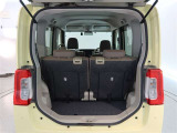 広々としたラゲージスペースを備えています。大きなものや長さのある荷物もしっかりと積み込めます。