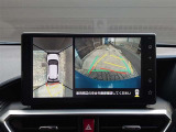 パノラミックビューモニター付きです。車両を上から見たような映像をディスプレイオーディオ画面に表示。運転席からの目視だけでは見にくい、車両周辺の状況をリアルタイムでしっかり確認できます。