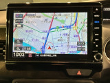 アップルカープレイ対応ギャザズナビ搭載です。知らない道も安心ですね!