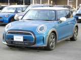 当店の中古車をご覧いただき、ありがとうございます!MINI クーパーD 3ドアのご紹介です!