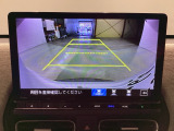 バックをするとき自動でリアの様子が映る『リアカメラ』付き! 画面で確認しながらバックが出来るので駐車の時も安心です。