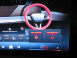 ◆iDriveを装備。操作系統をディスプレイから独立させることで、人間工学に基づいた最適な運転環境を実現しております。◆