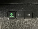 ★ECONスイッチ★ エコドライブを加速しよう!スイッチをONにすると、運転の仕方によるロスを抑え込み燃費をよくするようクルマが頑張ります(*^ー^*)燃費向上にチャレンジ♪