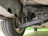 お車を安心してお乗りいただく為には、足回りの定期点検が欠かせません。サービスサポート(有償保証)では無料点検もご提供しており、安心のカーライフをお過ごしいただけるサポート体制が整っています。