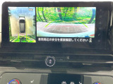 【アラウンドビューモニター】専用のカメラにより、上から見下ろしたような視点で360度クルマの周囲を確認することができます☆死角部分も確認しやすく、狭い場所での切り返しや駐車もスムーズに行えます。