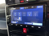 純正ナビを装備。タッチパネル式で使いやすく、お出かけもラクラクです。