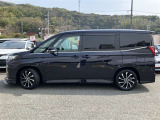 トヨタ車に限らず、全車種にロングラン保証が付いております。走行距離無制限なので、安心しておのり頂けます。