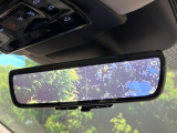 【デジタルインナーミラー】後席の大きな荷物や同乗者で後方が確認しづらい時でも安心!カメラが撮影した車両後方の映像をルームミラー内に表示。クリアな視界で状況の確認が可能です!