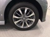 足元が引き立つアルミホイールです。車全体のイメージがアップします。