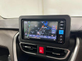 フルセグナビ付きです。初めての場所でも安心して運転できますね。画面も見やすく、操作も簡単です。