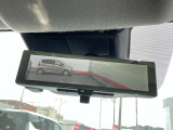 後ろに大きな荷物があっても広報確認が出来るインテリジェントルームミラーです。
