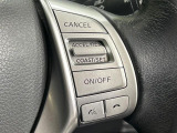【クルーズコントロール】高速道路もラクラク走行。アクセルを離しても一定速度で走行ができ、長距離運転時の負担を軽減!加速・減速も簡単なスイッチ操作で調整できます。