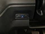ビルトインタイプのETCで見た目もスッキリ。高速道路の利用にとても便利です。