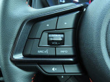 ■オーディオやナビゲーションを操作する為のリモコン装備。各種スイッチが集約されており、走行中でもハンドルから手を放さずに安全に操作できますので、事故防止に繋がります。