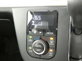 オートエアコン装備です。オートで空調を行ってくれるので車内は、とっても快適!だからドライブもさらに楽しい!