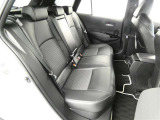 【居住性】リヤシートのスペースは、しっかり確保してます♪もちろん室内クリーニング済みです☆