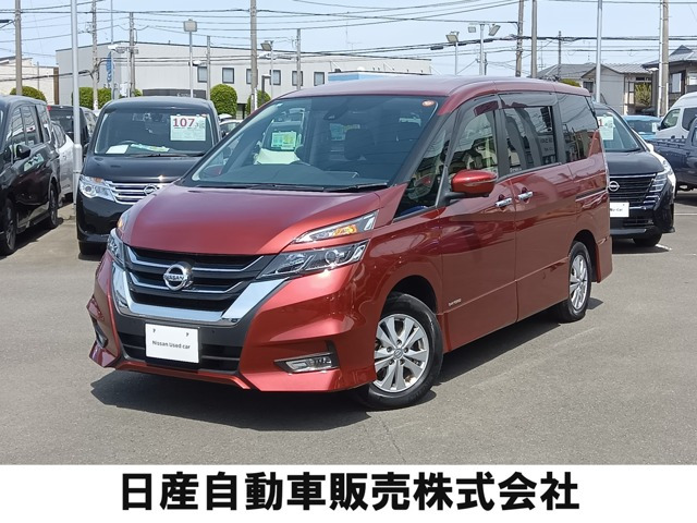 セレナ 2.0 ハイウェイスター VセレクションII 4WD 