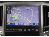 メーカー純正の大画面HDDナビが装備されています!操作も簡単!見やすい!純正だからこその使いやすさ!