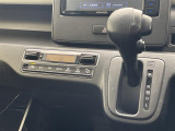 【 シフト 】シフトも操作しやすく快適なドライブを楽しんでいただけます♪