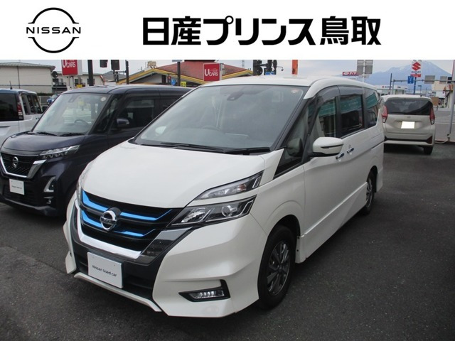 セレナ 1.2 e-POWER ハイウェイスターV